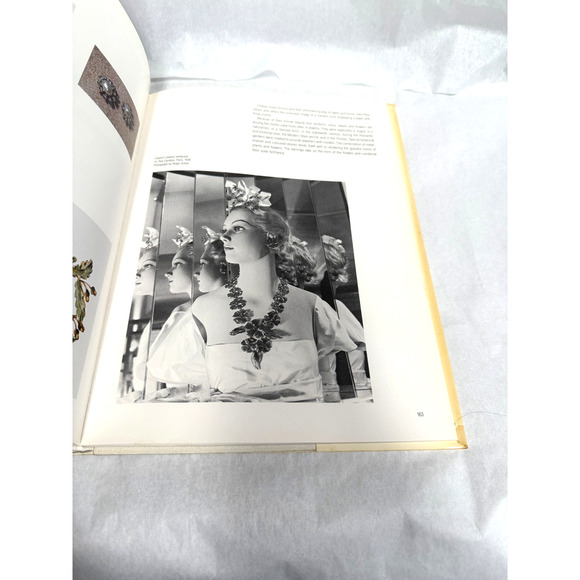 Chanel by Jean Leymarie Albert SKIRA 1987 Hardcover Book Dust Jacket Fashion - Picture 11 of 14